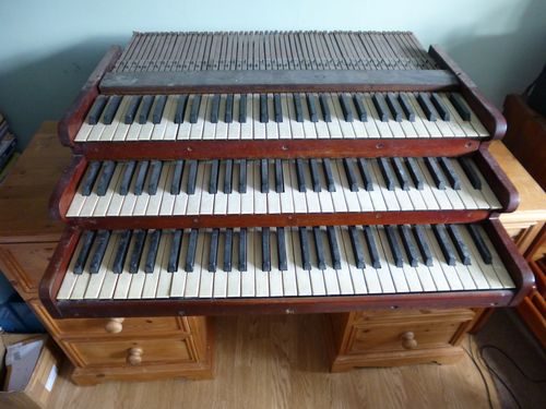 The keystack before cleaning